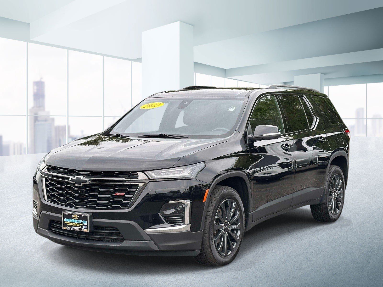 Used 2023 Chevrolet Traverse RS AWD/4WD image 1