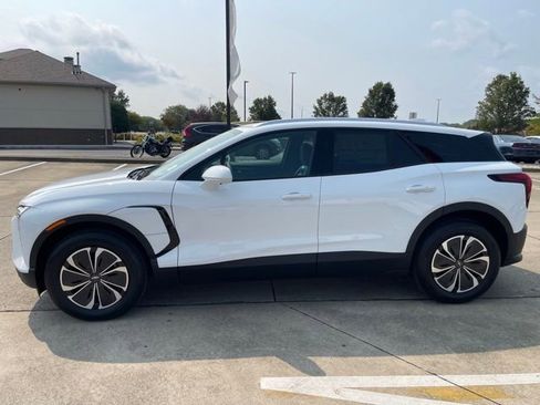 New 2026 Chevrolet Blazer EV LT FWD image 9