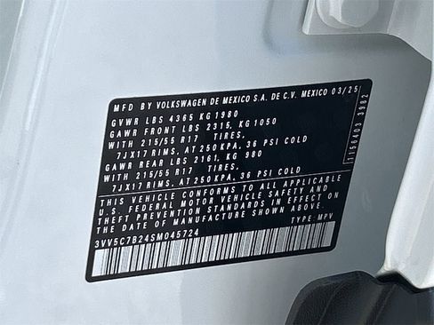New 2025 Volkswagen Taos S image 29