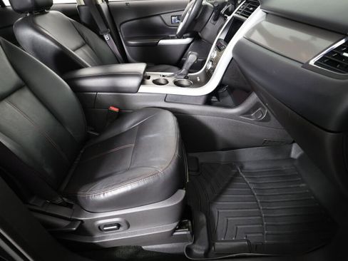 Used 2013 Ford Edge SEL image 27