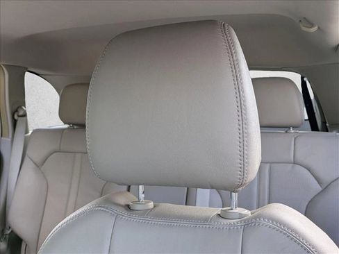 Used 2013 Lincoln MKX FWD image 14