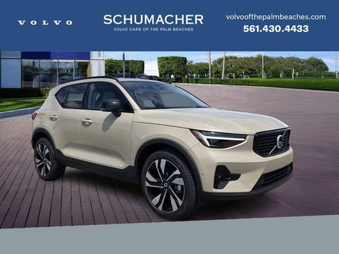 New 2026 Volvo XC40 B5 Ultra AWD/4WD image 1
