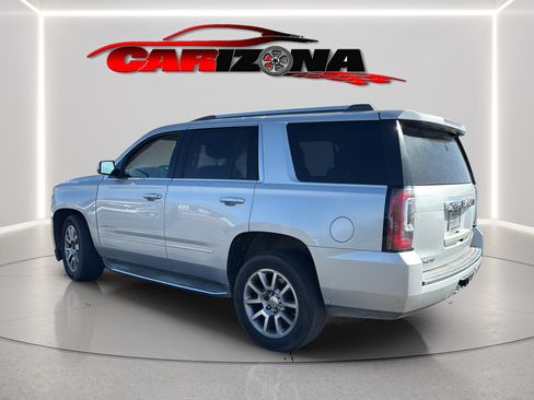 Used 2017 GMC Yukon Denali AWD/4WD image 10