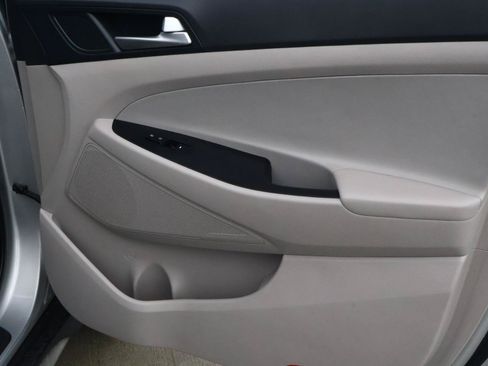 Used 2020 Hyundai Tucson SEL FWD image 15