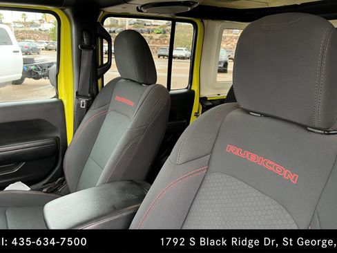 Used 2022 Jeep Wrangler Unlimited Rubicon image 16