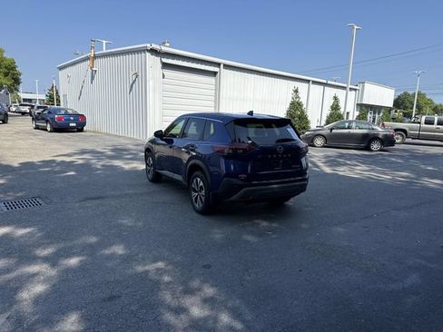 Used 2023 Nissan Rogue SV AWD/4WD image 7