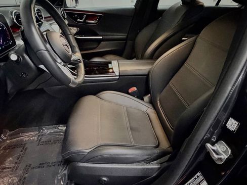 Used 2024 Mercedes-Benz C 300 4MATIC Sedan image 24