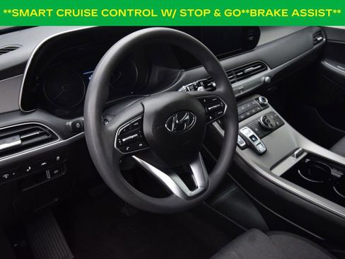 Used 2022 Hyundai Palisade SE image 8