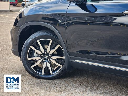 Used 2020 Honda Pilot Touring image 16