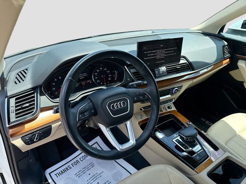 Used 2023 Audi Q5 2.0T Premium w/ Convenience Package AWD/4WD image 26