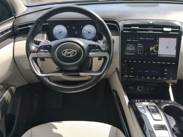 Used 2024 Hyundai Tucson Limited AWD/4WD image 15