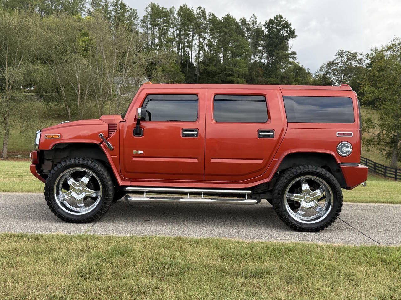 Used 2004 HUMMER H2 w/ Preferred Equipment Group AWD/4WD image 29
