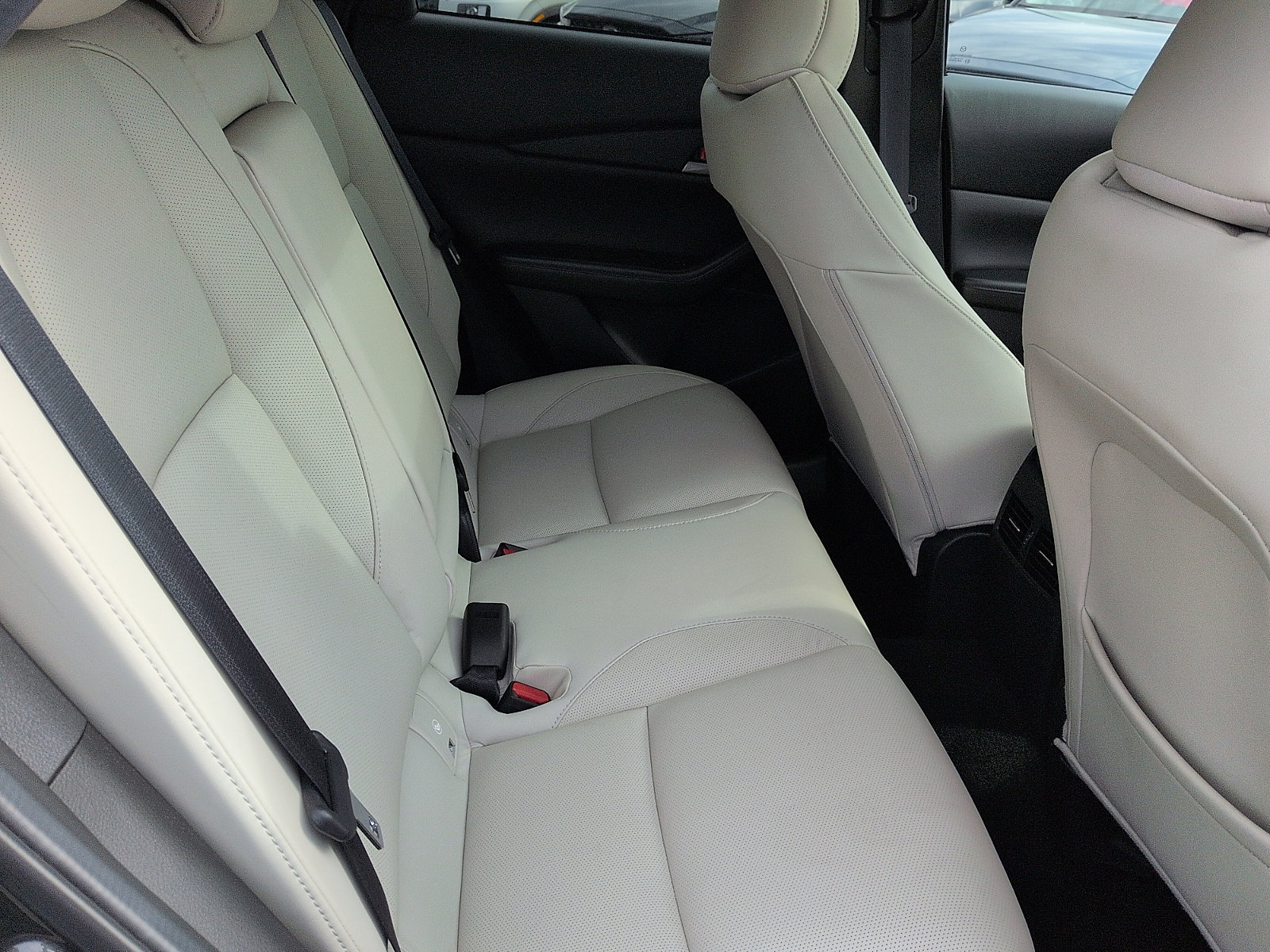Certified 2026 MAZDA CX-30 AWD 2.5 S w/ Premium Package image 8