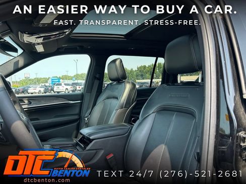 Used 2023 Jeep Grand Cherokee L Overland AWD/4WD image 10