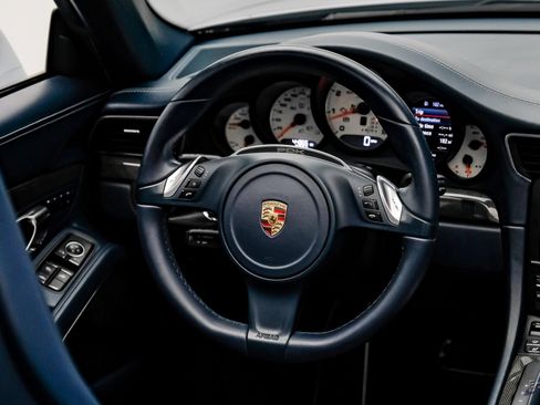 Used 2015 Porsche 911 Turbo S image 53