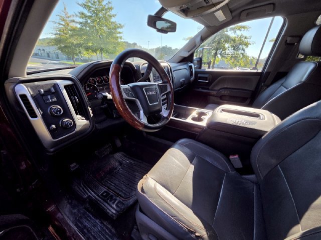 Used 2015 GMC Sierra 1500 SLT w/ SLT Preferred Package AWD/4WD image 10