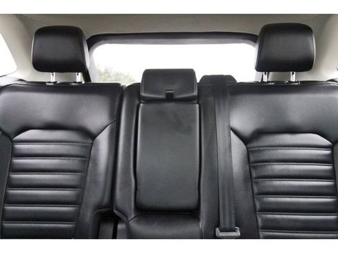 Used 2023 Ford Edge SEL image 13