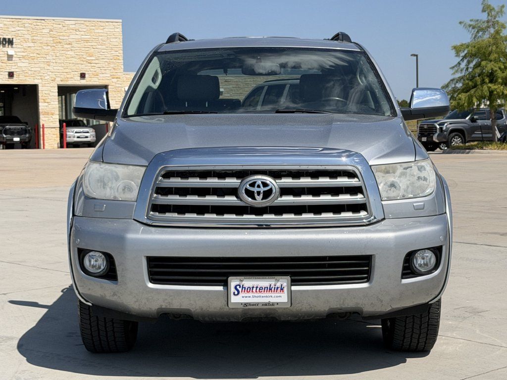 Used 2016 Toyota Sequoia Limited w/ Safety & Convenience Package RWD image 7