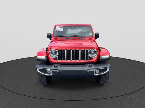 Used 2024 Jeep Wrangler Unlimited Sahara AWD/4WD image 3