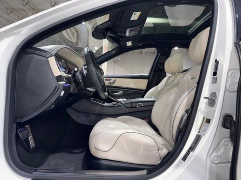 Used 2015 Mercedes-Benz S 63 AMG 4MATIC Sedan image 9