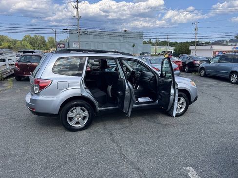 Used 2013 Subaru Forester 2.5X AWD/4WD image 14