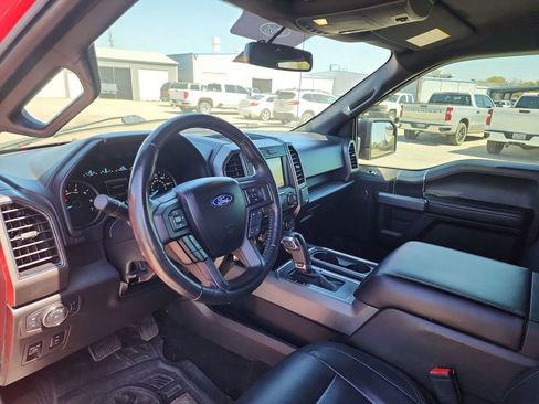 Used 2018 Ford F150 XLT w/ Equipment Group 302A Luxury image 11