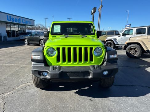 Used 2021 Jeep Wrangler Unlimited Sport image 2