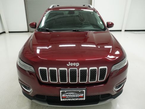 Used 2019 Jeep Cherokee Limited FWD image 2