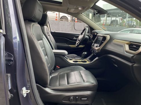 Used 2018 GMC Acadia Denali w/ Technology Package AWD/4WD image 18