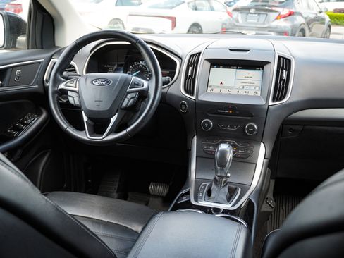 Used 2018 Ford Edge SEL w/ Equipment Group 201A image 25