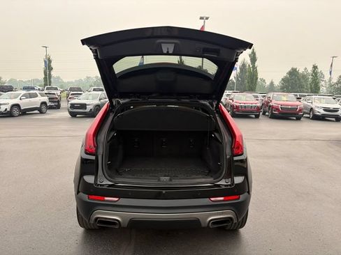 Used 2019 Cadillac XT4 Premium Luxury AWD/4WD image 16