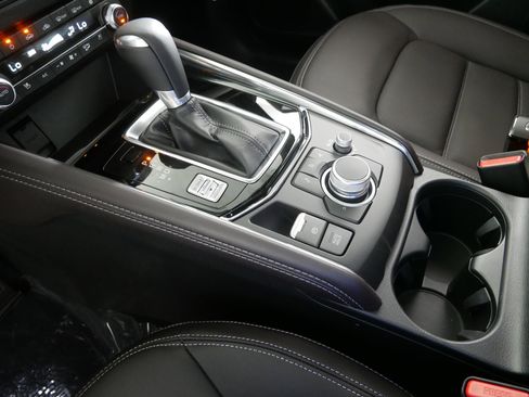 New 2025 MAZDA CX-5 Signature image 6