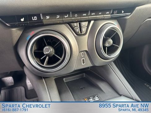 Used 2024 Chevrolet Blazer LT w/ Convenience Package AWD/4WD image 25