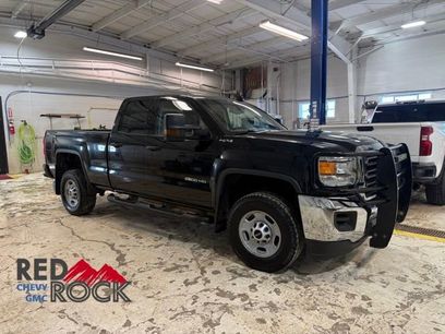 Used 2019 GMC Sierra 2500 4x4 Double Cab w/ Sierra Convenience Package