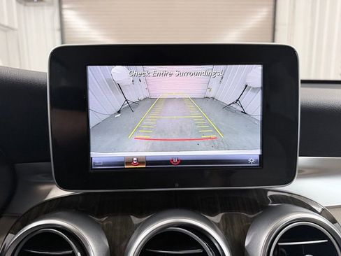 Used 2019 Mercedes-Benz GLC 300 image 16