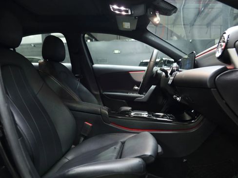 Used 2020 Mercedes-Benz A 220 image 25
