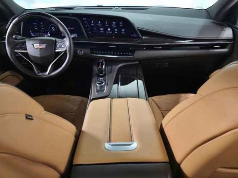 Certified 2024 Cadillac Escalade Sport w/ LPO, ONYX Package image 17