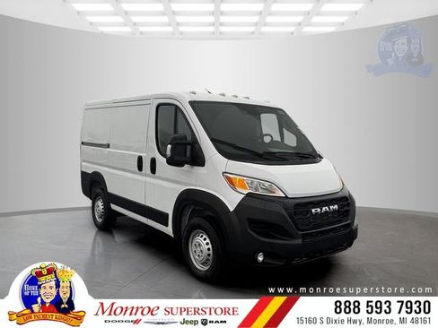 New 2026 RAM ProMaster 1500 w/ Convenience Group image 1