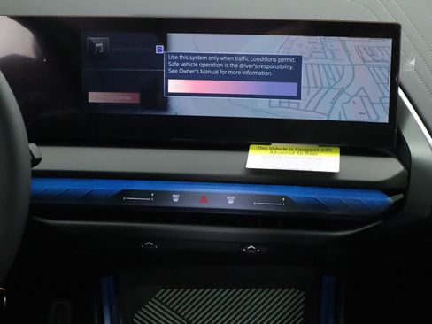 Certified 2025 BMW X3 xDrive30i w/ Premium Package image 15