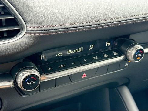 New 2026 MAZDA MAZDA3 s Sport FWD image 16