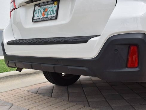 Used 2018 Subaru Outback 2.5i Limited AWD/4WD image 21