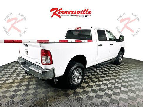 Used 2024 RAM 3500 Tradesman w/ Chrome Appearance Group image 7