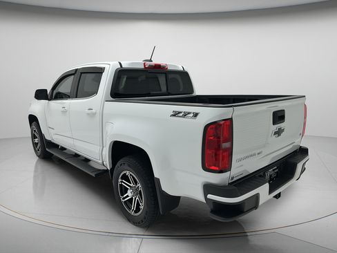 Used 2018 Chevrolet Colorado LT w/ LT Convenience Package AWD/4WD image 7