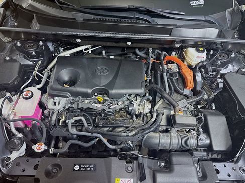 Used 2022 Toyota RAV4 LE image 29