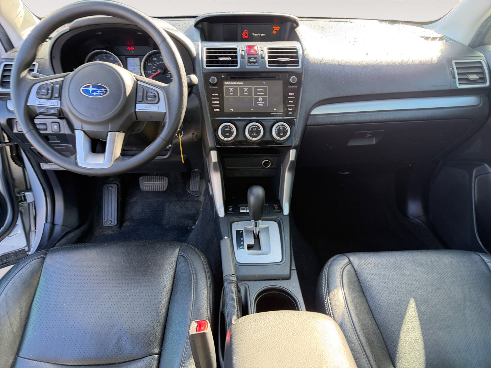 Used 2017 Subaru Forester 2.5i Premium w/ Protection Package #1 AWD/4WD image 10