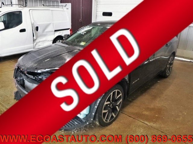 Used 2017 Chevrolet Impala LT FWD image 1