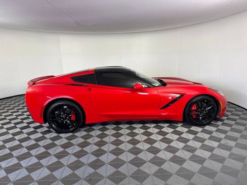 Used 2019 Chevrolet Corvette Stingray Coupe RWD image 6