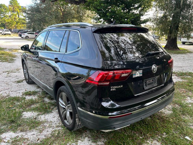 Used 2019 Volkswagen Tiguan SEL Premium w/ 3rd Row Seat Package AWD/4WD image 3