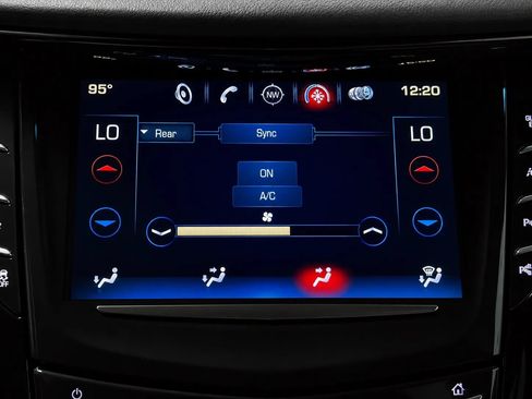 Used 2019 Cadillac Escalade ESV Premium Luxury AWD/4WD image 46