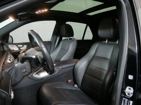 Used 2022 Mercedes-Benz GLE 350 4MATIC image 11